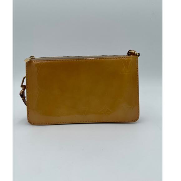 Louis Vuitton Verni Pochette - Picture 3 of 16